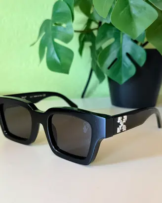 Occhiali off white
