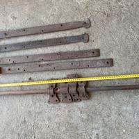 Ferramenta antico portone