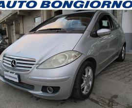 MERCEDES-BENZ A 180 CDI Coupé Elegance
