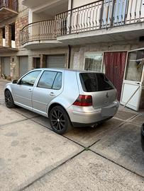 Golf 4