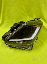 Faro anteriore Sx suzuki Swift 1.2 Hybrid 2024/25