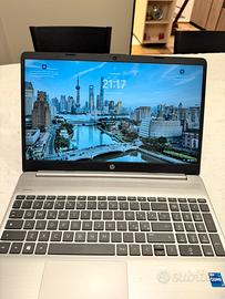 Pc portatile HP 250 giga