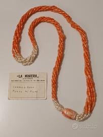 Collana in corallo rosa naturale e perle di fiume