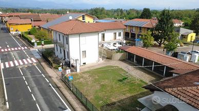 CASA INDIPENDENTE A FRONT