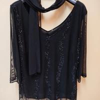 Blusa con Sciarpa Coordinata