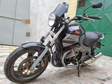 Moto Guzzi Breva 750 anno 2004