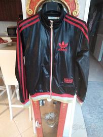 Felpa adidas discount nera e rossa