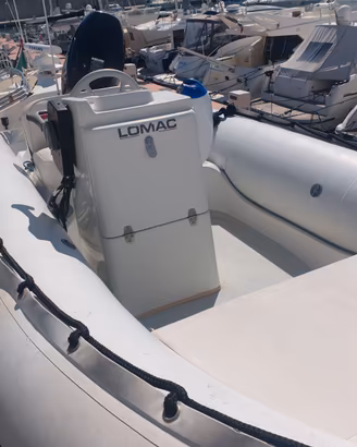 Gommone Lomac LX 400 con Motore Suzuki 40Hp