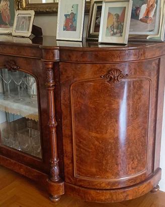 Credenza antica in radica di noce