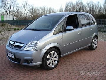 OPEL Meriva 1.4 16V Cosmo
