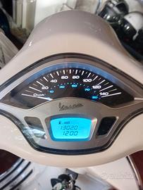 Vespa primavera 125cc