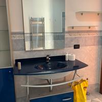 Set completo bagno mobile lavabo specchio