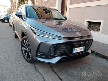 MG HS 2025 Auto aziendale perfetta