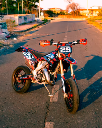 HONDA HM CR 125 R (ULTIMO MODELLO 2T OMOLOGATO)