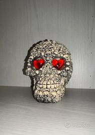 Teschio gotico decorativo con occhi Led rossi