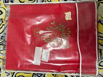 Tovaglia ricamata Natale 12 posti