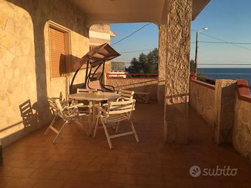 Villa fronte mare marina di pulsano Casa Vacanze