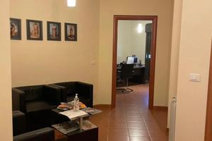 Luminoso appartamento via Santa Caterina