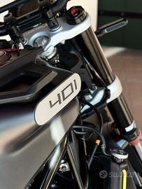 Husqvarna Svartpilen 401