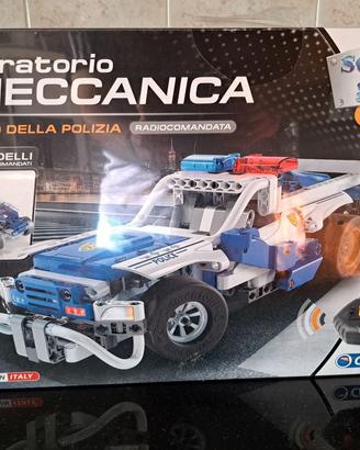 Laboratorio di Meccanica - Auto della polizia