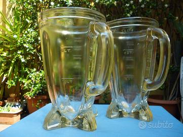 Boccali di vetro graduati misurini vintage d'epoca