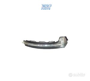 INDICATORE DESTRO SPECCHIO PER AUDI A3 12-