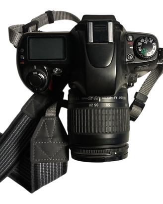 NIKON F65 con Obiettivo Nikkor AF zoom 28-80 f/3.3