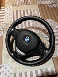 Volante BMW M Sport in pelle