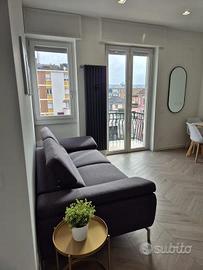 Porte interne Spissu finestre persiane posa