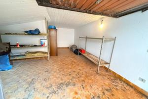 Box / Garage di 32 m² a Seriate