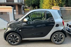 Smart four two elettrica