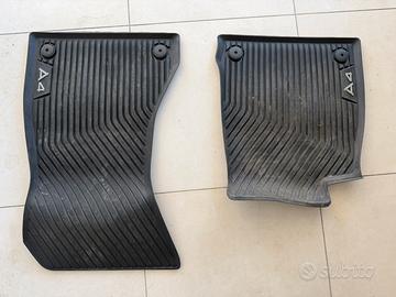 Tappetini originali per Audi A4 B9 8W - anteriori