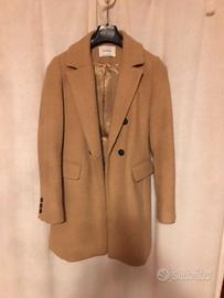 Stradivarius cappotto donna doppio petto cammello