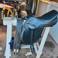 sella inglese in cuoio nera