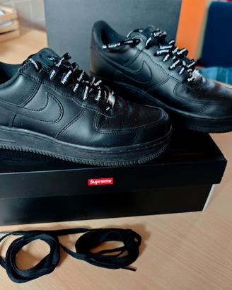 Nike AIR FORCE 1 LOW SP SUPREME