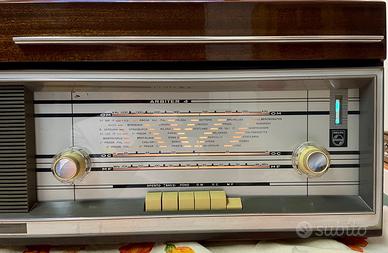 Radio Giradischi  Philips Arbiter leggere bene