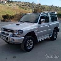 RICAMBI USATI MITSUBISHI PAJERO TARGET DEL 2002