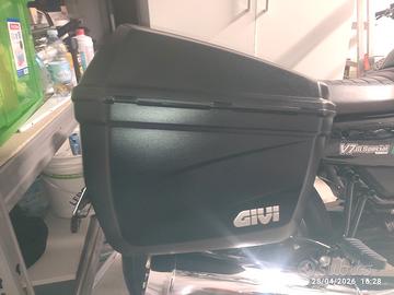 borse laterali givi E22