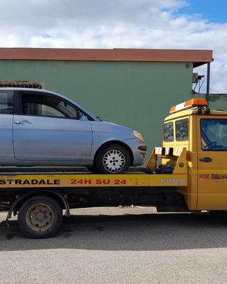 Lancia y