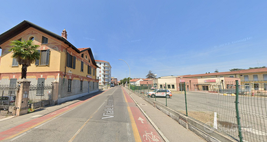 Stanza in appartamento ristrutturato