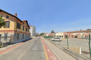 Stanza in appartamento ristrutturato