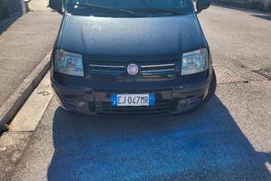 fiat panda 1.2 benzina modello Dynamic del 2011