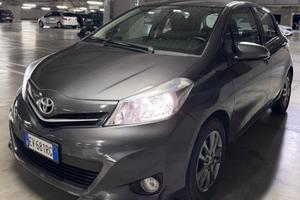 Toyota Yaris 1.0 5 porte Lounge