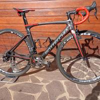 bici da corsa con cambio elettronico