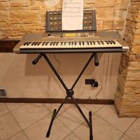 PIANOLA/TASTIERA YAMAHA PSR E313