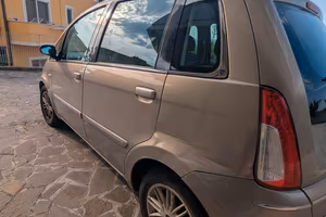 Lancia Musa 1.3 mtj 2007