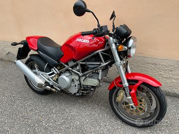 Ducati Monster 750