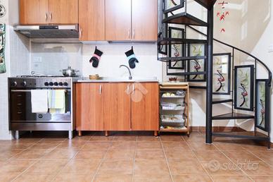 CASA SEMINDIPENDENTE A CROPANI