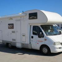 Camper 6 posti letto e 6 viaggio con garage, 2003