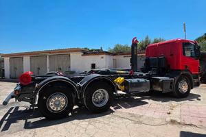 SCANIA 94D SCARRABILE + CARICATORE RAGNO